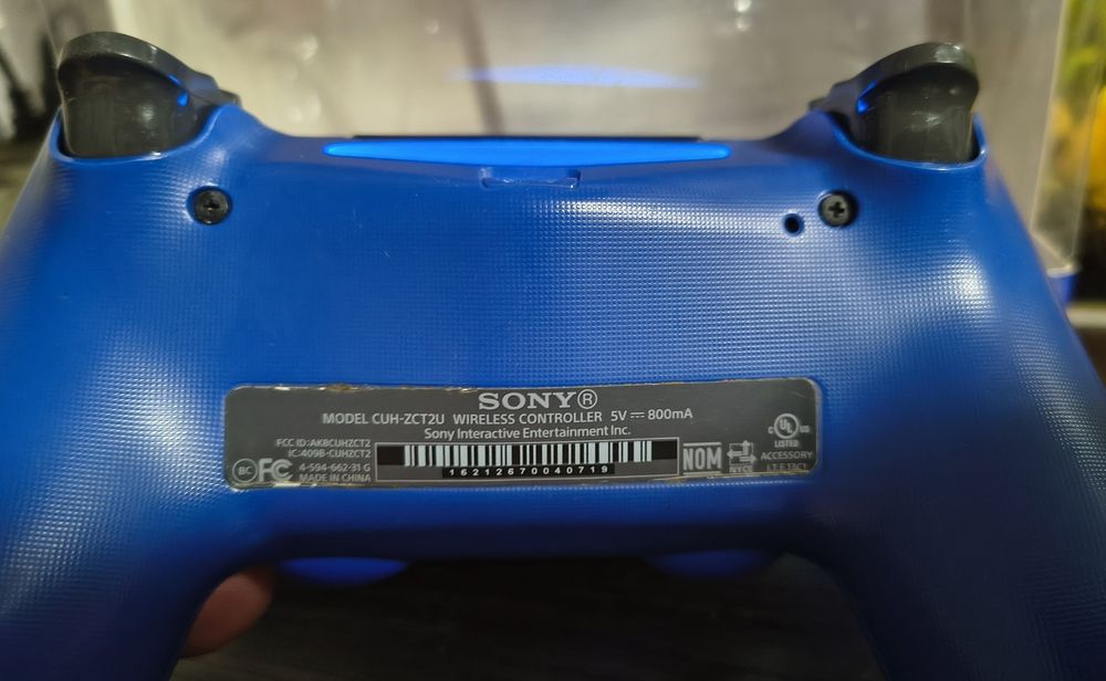 Джойстик Dualshock 4 version 2 (Wave blue)