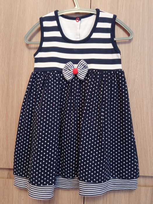 Nowa sukienka Mrofi 80