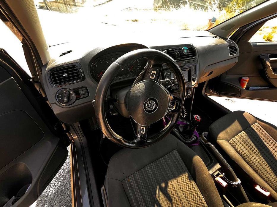 VW Polo 1.4 TDI (2015) – Super Económico!