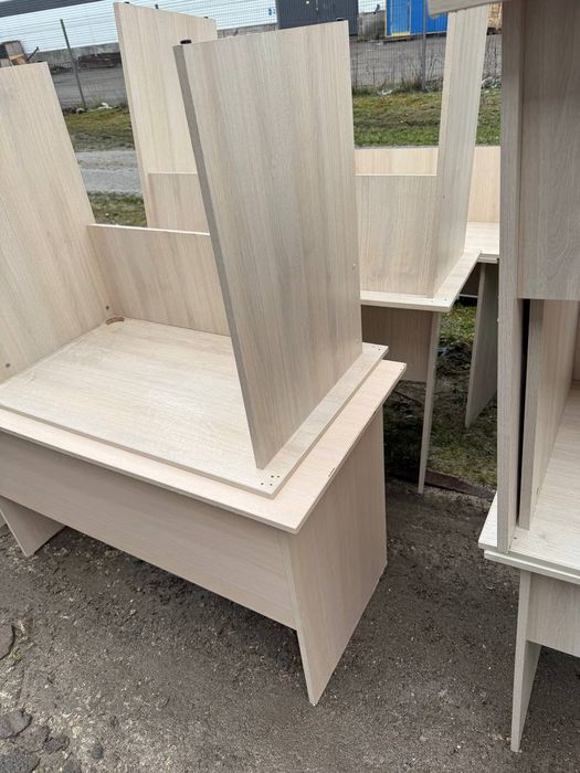 Продаємо меблі вживані- столи стільці крісла тумби шафи стелажі полиці