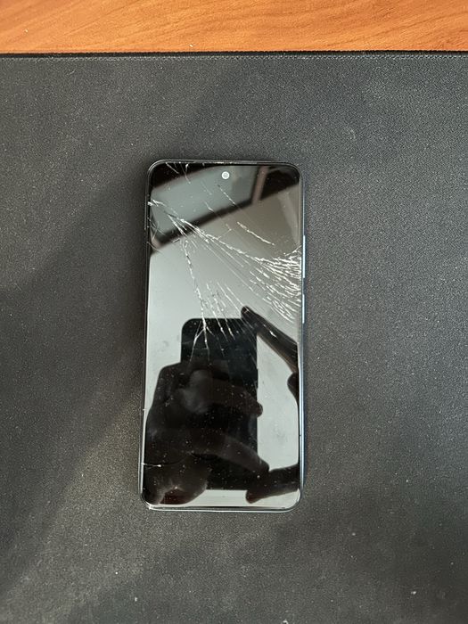 Телефон Redmi Note 11