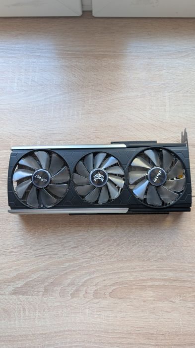 Відеокарта Sapphire Radeon RX 5700 XT NITRO+