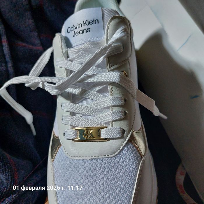 Жіночі кросівки Calvin Klein, 40 розмір (9,5)