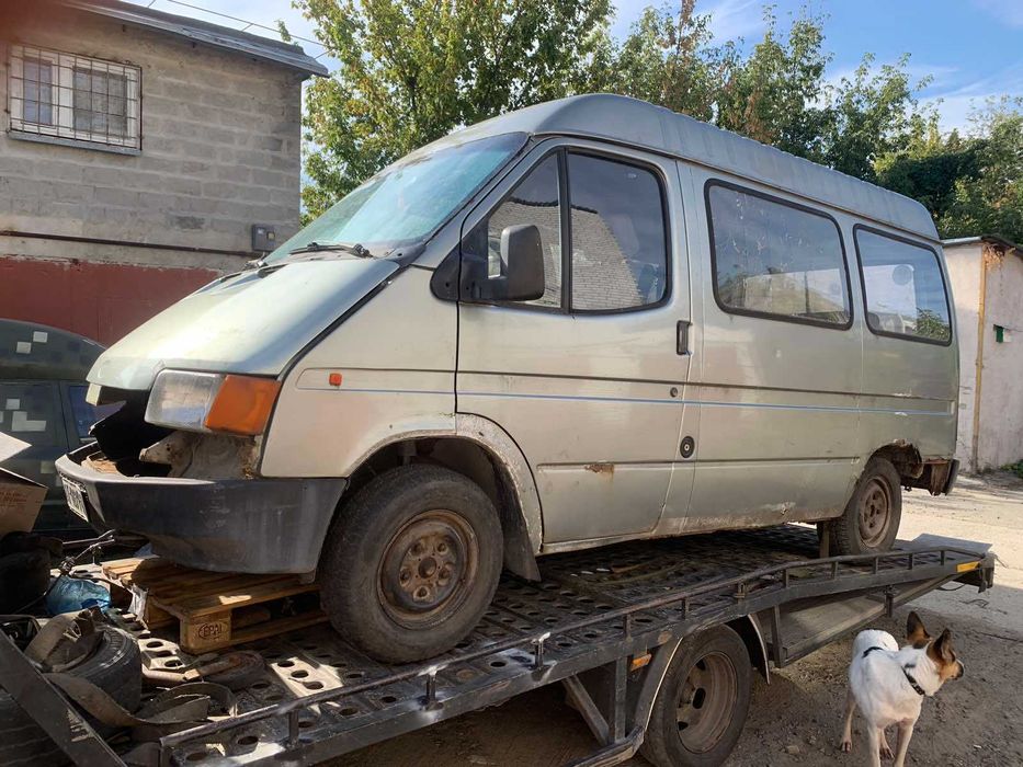 Бытовка на колесах из кузова авто: 15 000 грн. - Прицеп дача Киев на Olx