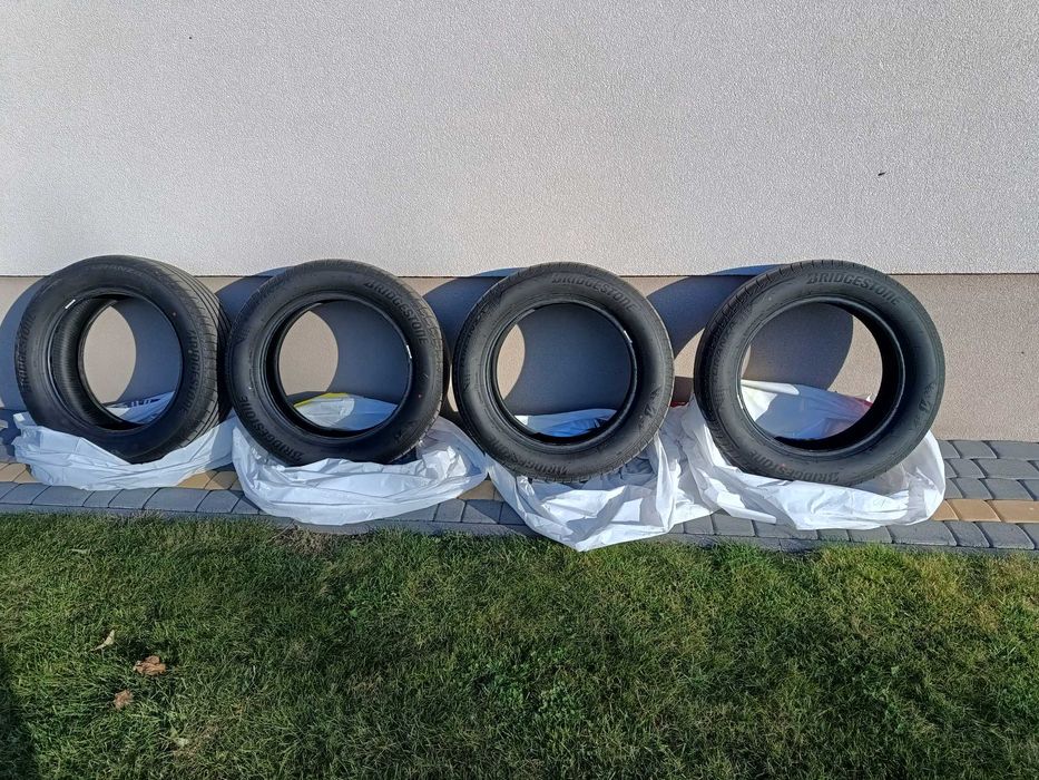 Bridgestone Turanza T005 235/55/18
