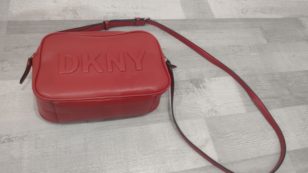 DKNY czerwona torebka damska