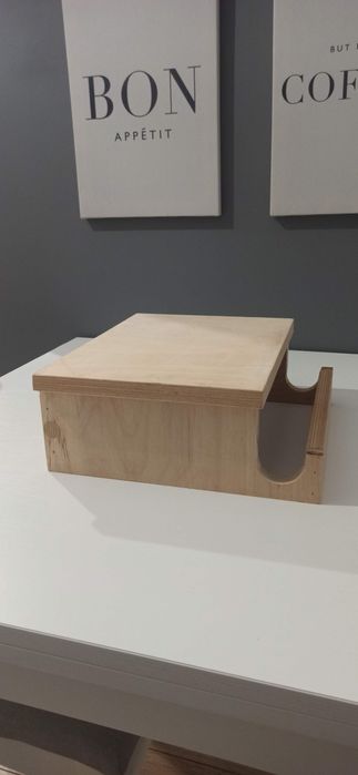 Półka / wieszak na rower