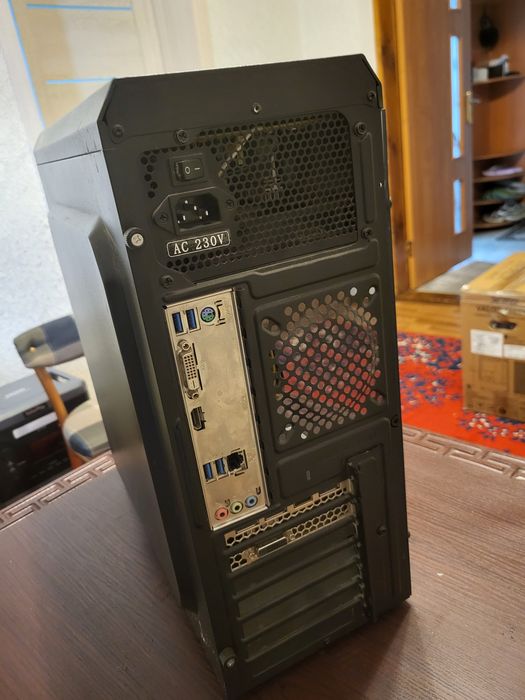 Системний блок з монітором DELL