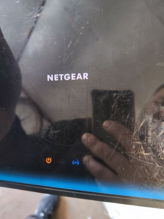 продам роутеры Netgear