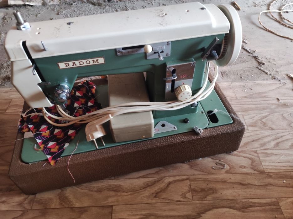 Швейна машинка