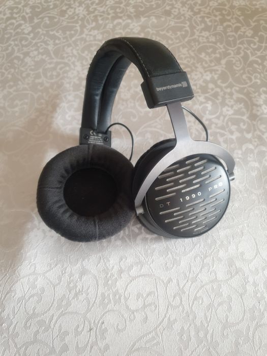 Beyerdynamic DT1990 Pro