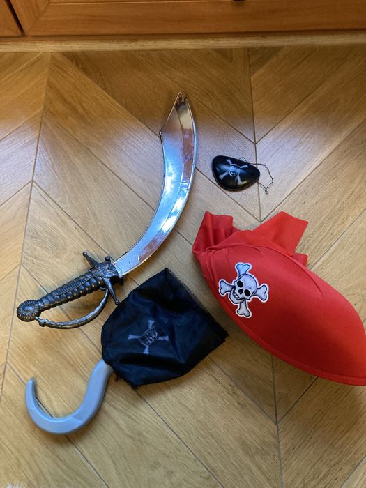 Piraci z Karaibów strój, przebranie na karnawał dla dziecka