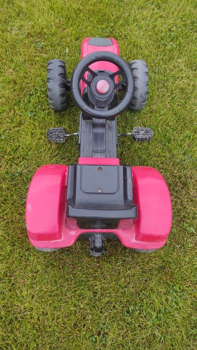 Traktor ciągnik dziecięcy na pedały