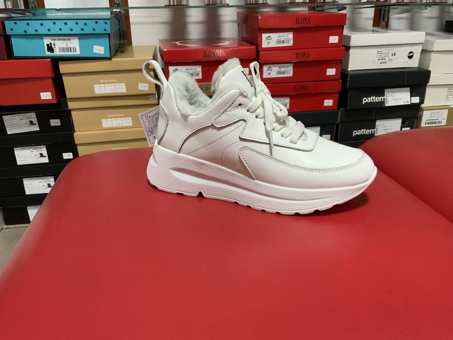 Кроссовки кеды ботинки женские спортивные зимние кожанные