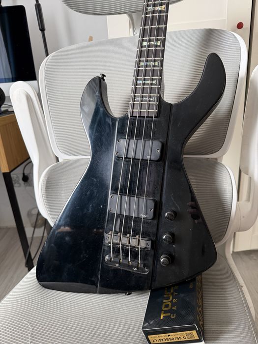 Dean Demonator Bass gitara basowa