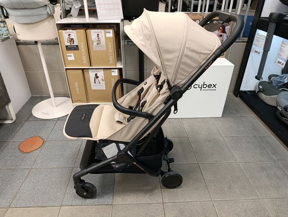 Wózek spacerowy KinderKraft Pilot 2 beżowy z ekspozycji