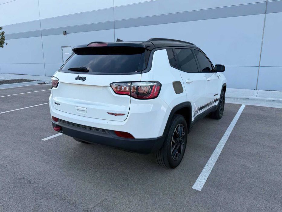 Jeep Compass Trailhawk      2019
