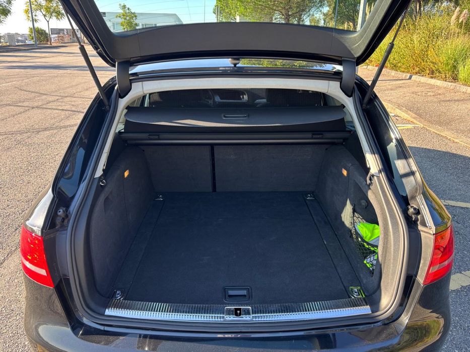 Audi A4 Avant 2.0 TDI 143CV Sport 2009 - Bom estado