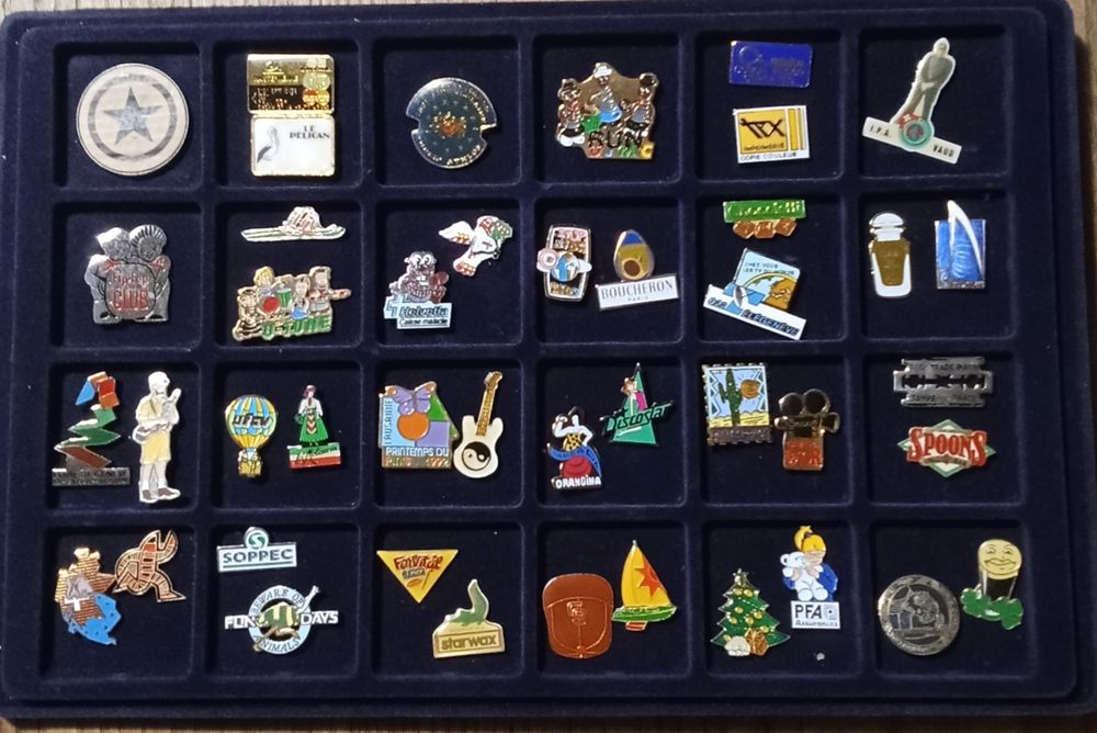 Pins de vários temas