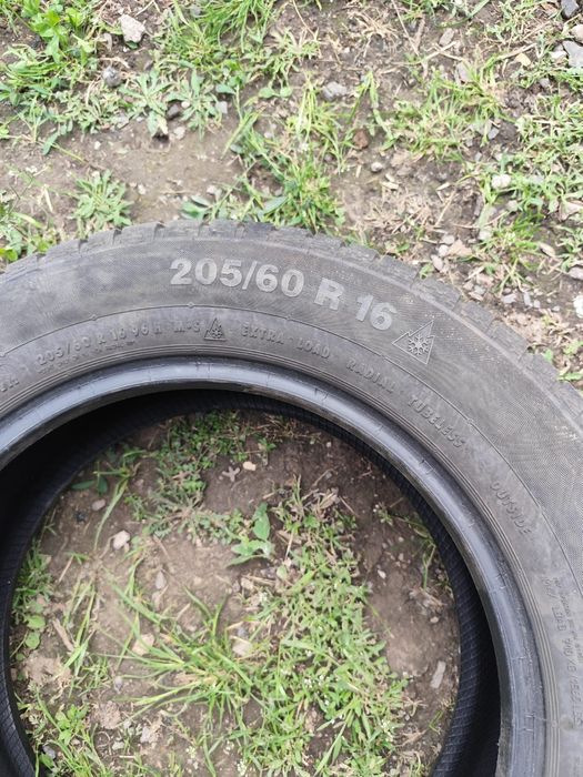 Продам резину 205/60/16