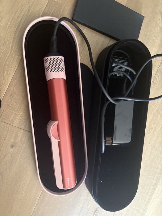 Prostownica airstrait Dyson