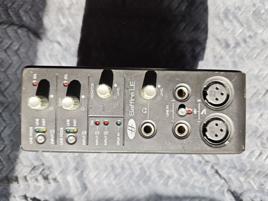 Focusrite saffire LE - karta muzyczna