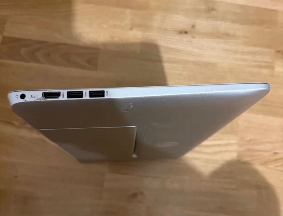 Mega PC/Tablet HP 15.6 Touch