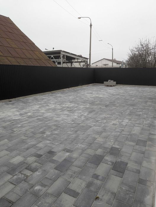 Комерційне приміщення на вул. Миколи Сціборського 33, площа 410 кв.м