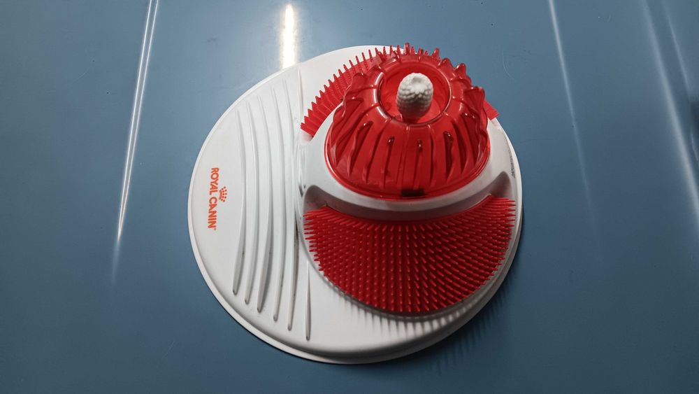 Centro de massagens para gatos - Royal Canin (inclui envio)