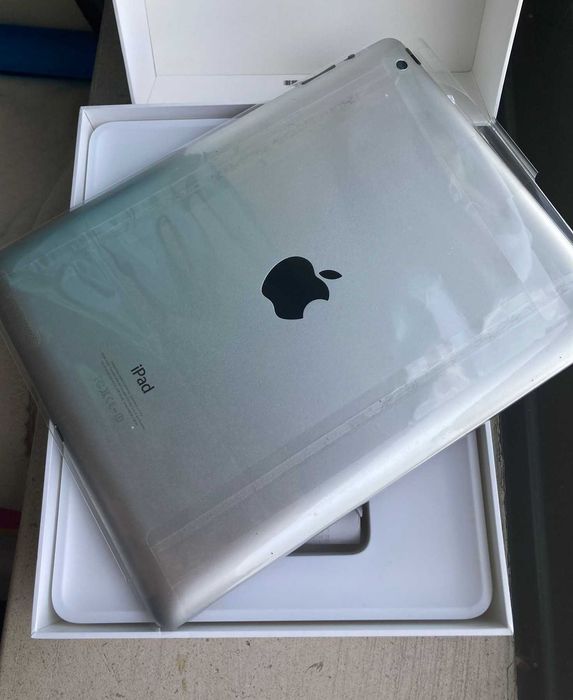 iPad (4ª geração) wi-Fi 16 GB – Preto 9,7″