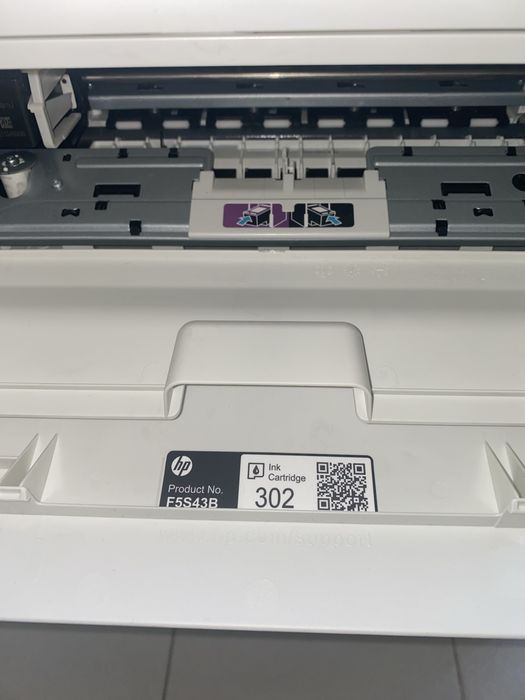 HP - Impressora multifunções
