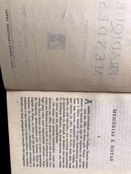 Livro de apoio para estudo dos Lusíadas