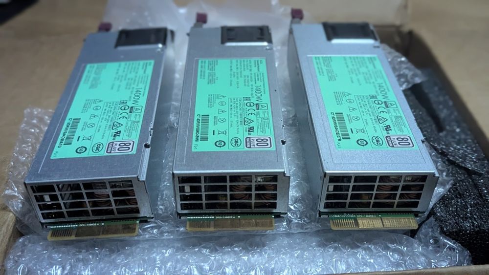 Блок живлення HP  HSTNS PD43,1400 ват зарядне LifePo4.