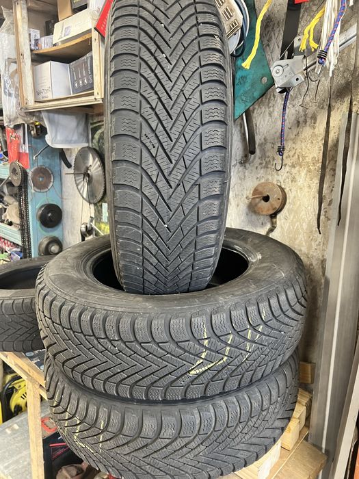 Шини Pirelli Cinturato 195/65 R15 зима