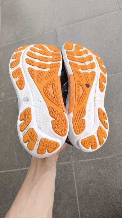 Buty męskie specjalne do biegania