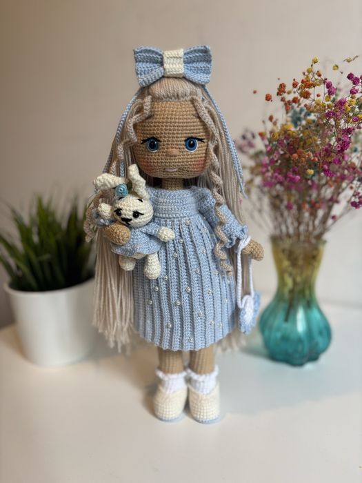 Lalka szydełkowa amigurumi