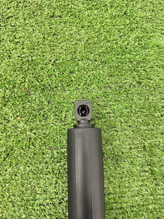 Амортизатор кришки багажника BMW X5 G05 БМВ Г05 ляди привода РАЗБОРКА