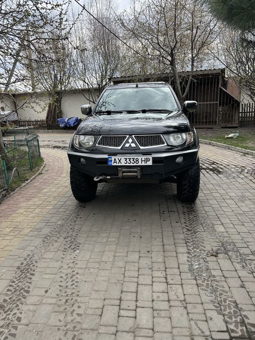 Мицубиси л 200 продам