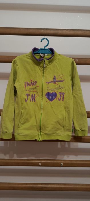 Bluza na zamek bez kaptura r. 134