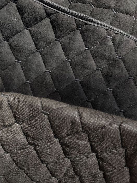 Накидки на сидіння автомобіля універсальні