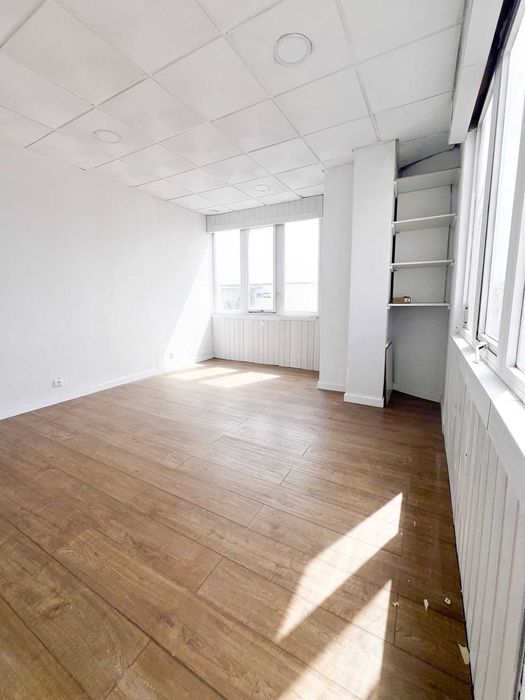 Arrenda-se Escritório 15m² ou 20m² – Amadora