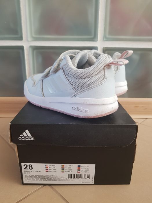 Buty Adidasy rozm. 28