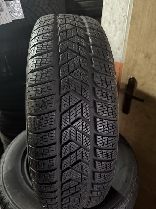 4xPirelli 225 65r17., 2019 7.5mm