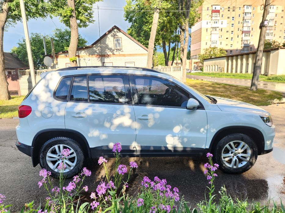 Фольксваген тігуан Tiguan 2016 повний привід газ  автомат Айсін