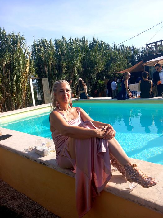 Vestidos de cerimónia e sandália