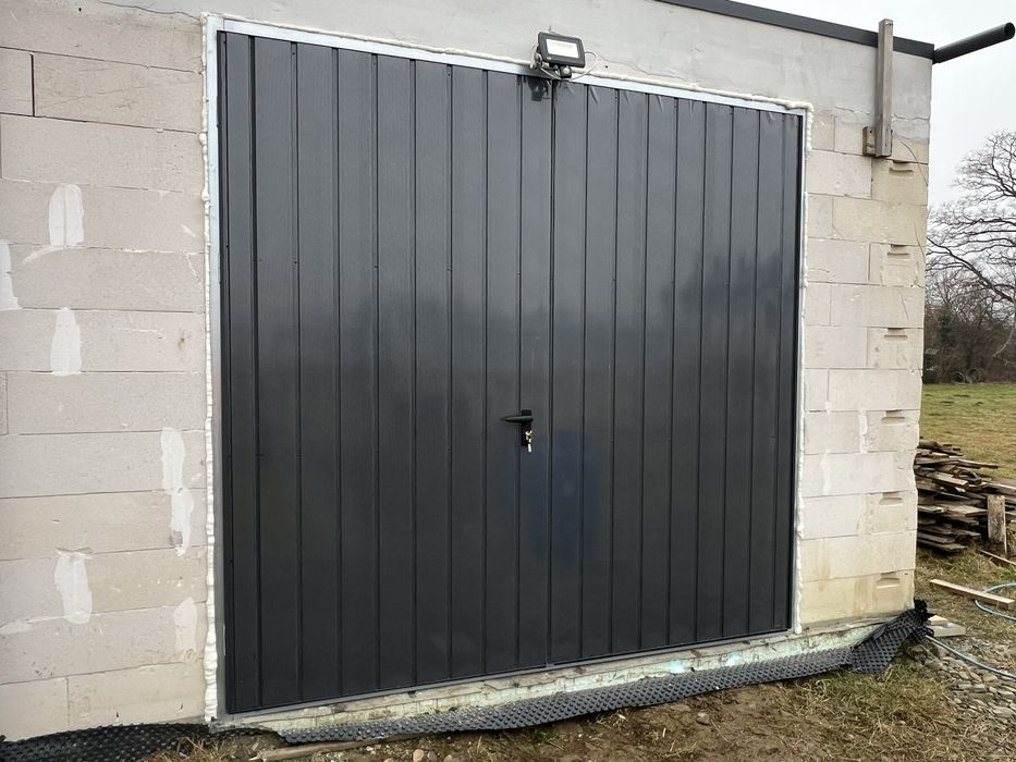 BRAMY GARAŻOWE ( uchylne  i dwuskrzydłowe), DRZWI STALOWE NA WYMIAR!