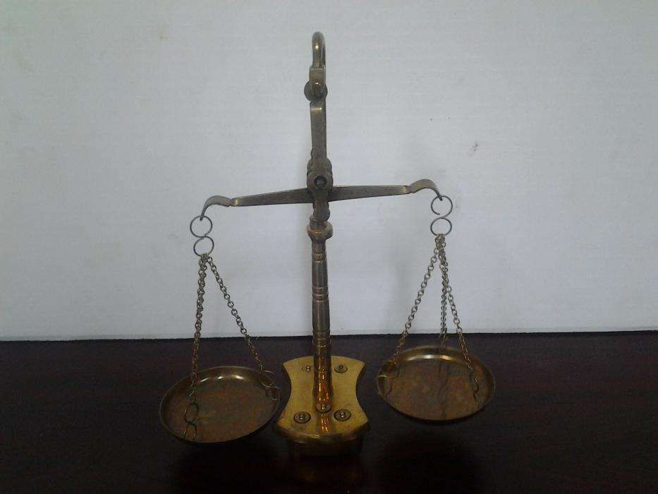 Balança Simples Latão 25 cm