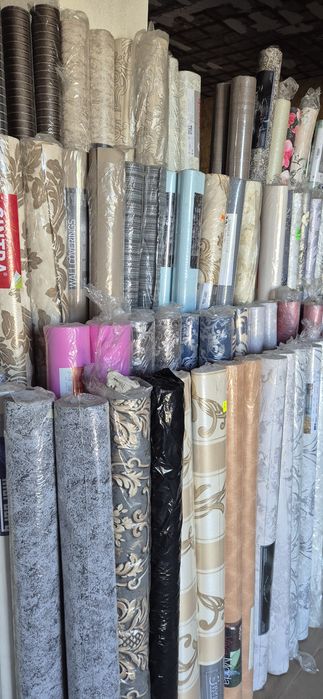 Шпалери зі складу