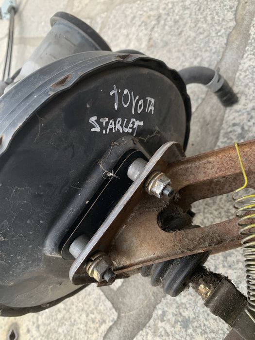 Servo freio toyota starlet