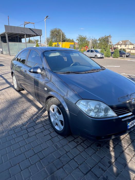 Nissan primera P12